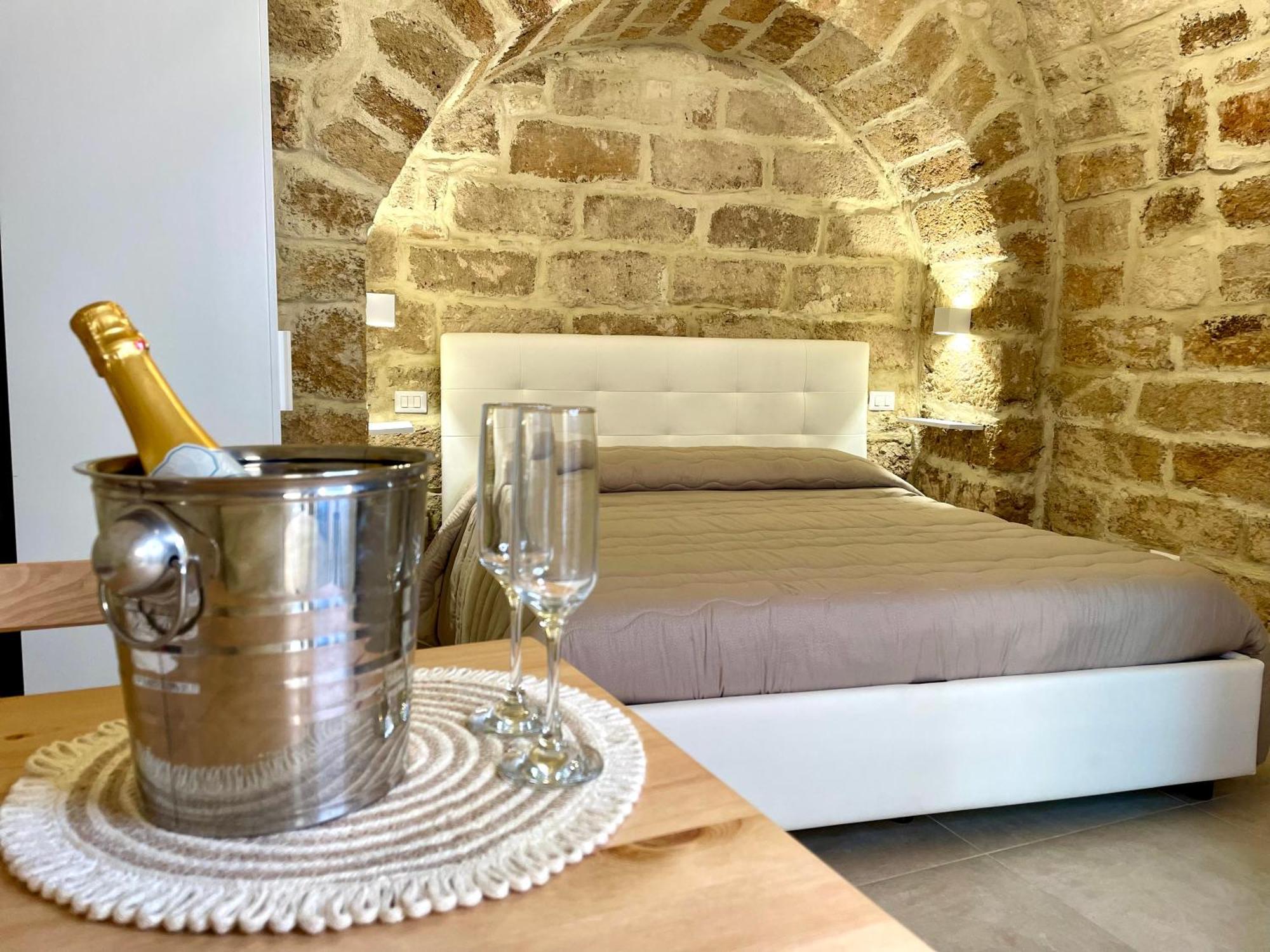 Casa Vacanze A Un Passo Dal Volo 巴里 外观 照片